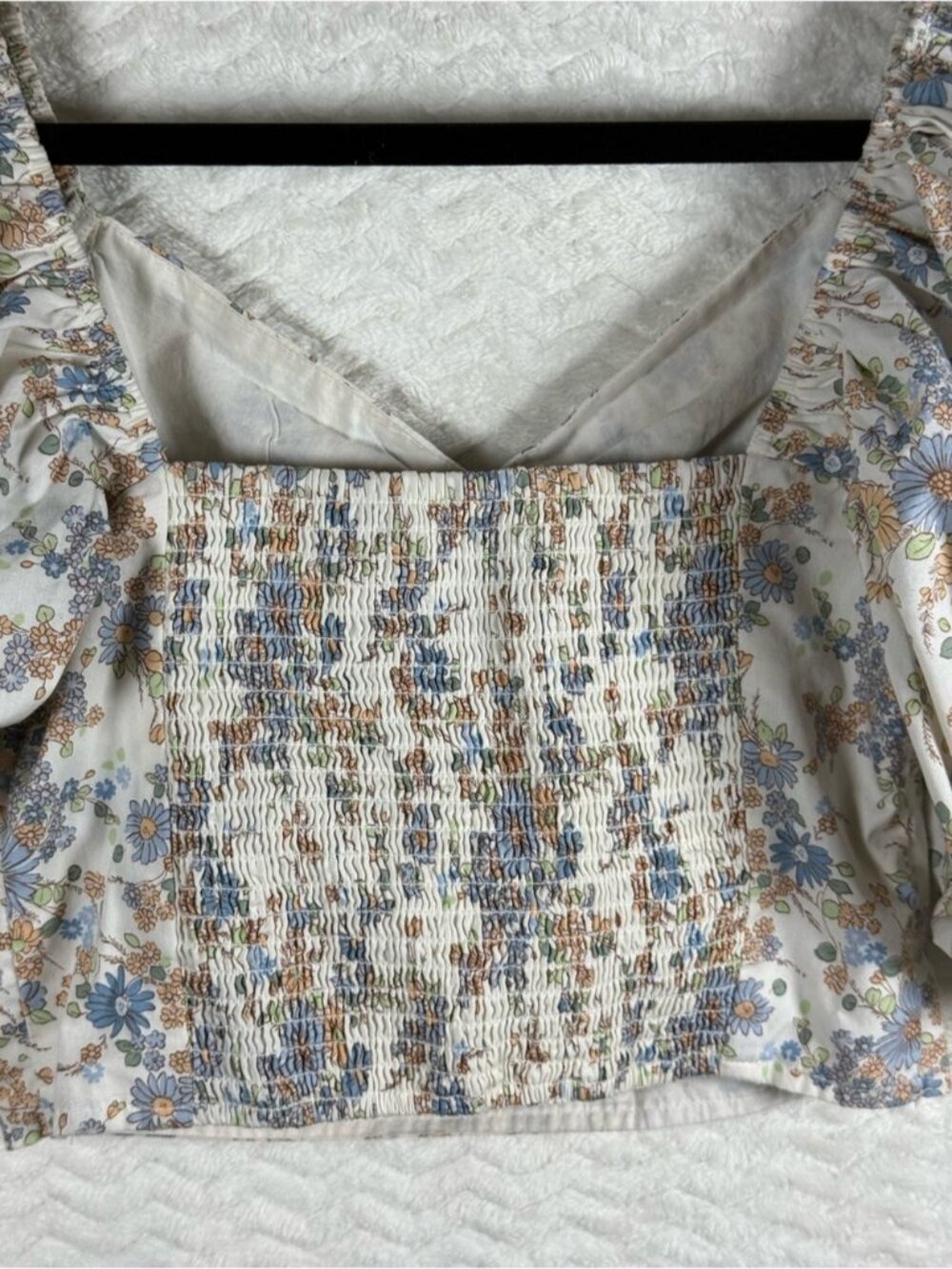 Floral Puff-Sleeve Crop Top - Picture 4 of 6